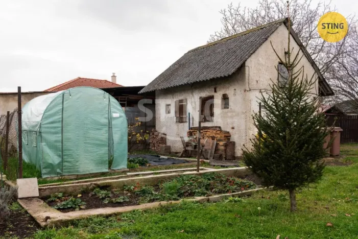 Prodej bytu 3+1, Suchohrdly u Miroslavi, 81 m2