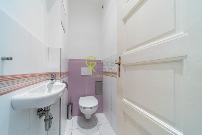 Pronájem bytu 3+1, Praha - Žižkov, Vinohradská, 95 m2