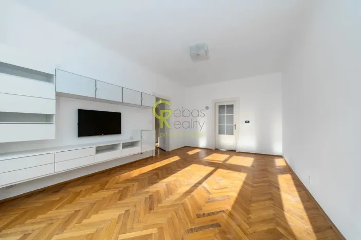 Pronájem bytu 3+1, Praha - Žižkov, Vinohradská, 95 m2