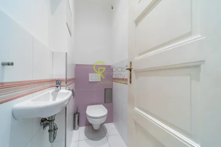 Pronájem bytu 3+1, Praha - Žižkov, Vinohradská, 95 m2