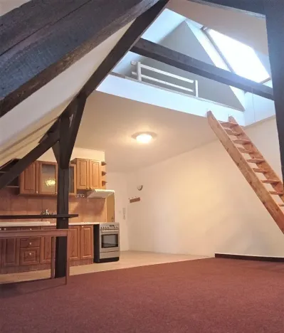 Pronájem bytu 1+kk, Kroměříž, Riegrovo náměstí, 51 m2