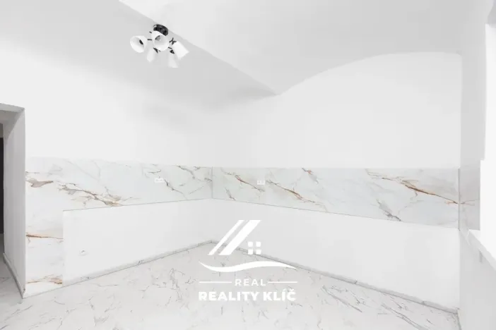 Prodej bytu 3+1, Český Těšín, Ropická, 98 m2