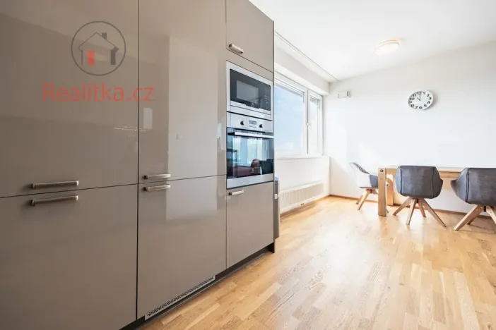 Prodej bytu 4+kk, Praha - Jinonice, Pod stolovou horou, 114 m2