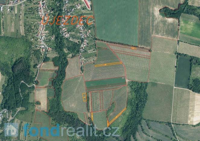Prodej pozemku, Újezdec, 7374 m2