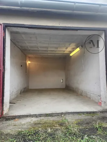 Pronájem garáže, České Budějovice, Křižíkova, 15 m2