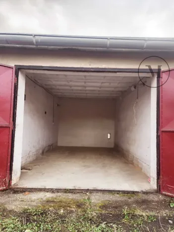 Pronájem garáže, České Budějovice, Křižíkova, 15 m2