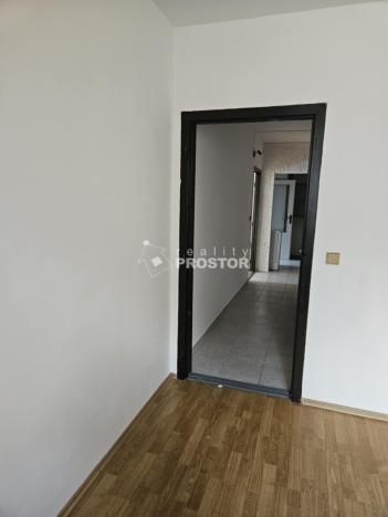 Pronájem bytu 4+1, Ústí nad Labem - Bukov, Vinařská, 83 m2