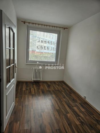 Pronájem bytu 4+1, Ústí nad Labem - Bukov, Vinařská, 83 m2