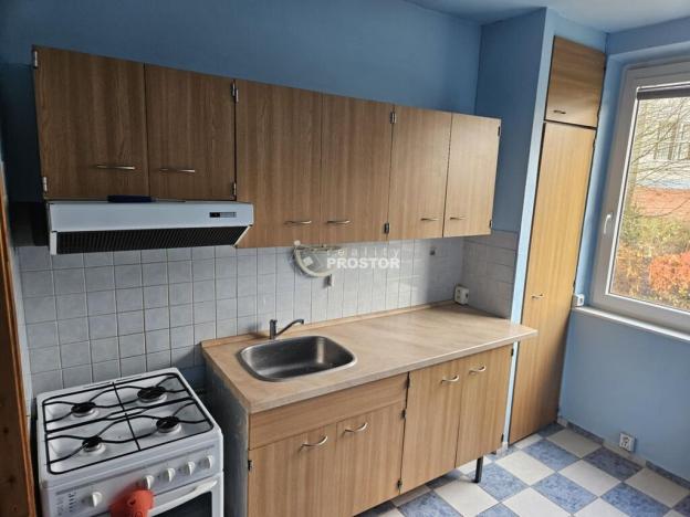 Pronájem bytu 4+1, Ústí nad Labem - Bukov, Vinařská, 83 m2