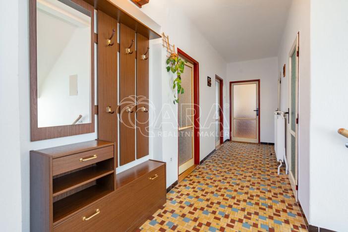 Prodej rodinného domu, Komárov, Sokolovická, 140 m2