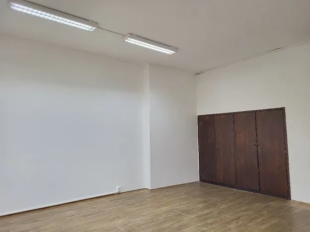 Pronájem kanceláře, Brno, Cejl, 93 m2