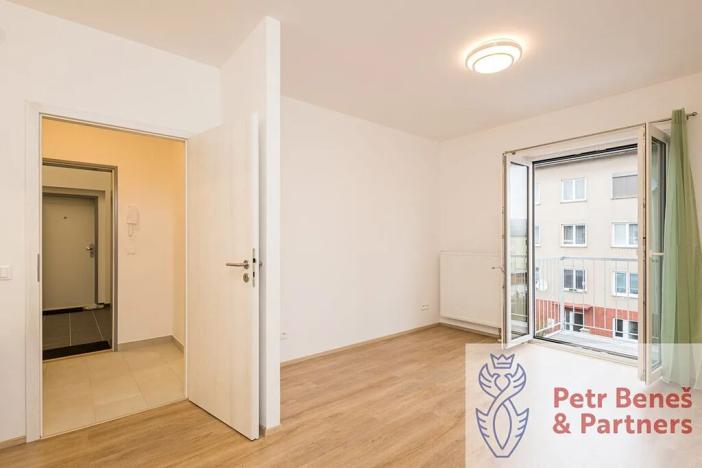 Pronájem bytu 1+kk, Rakovník, Šamotka, 27 m2