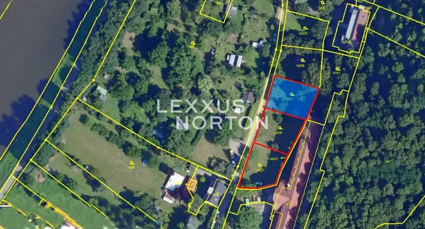 Prodej pozemku pro bydlení, Praha - Troja, V Podhoří, 1763 m2