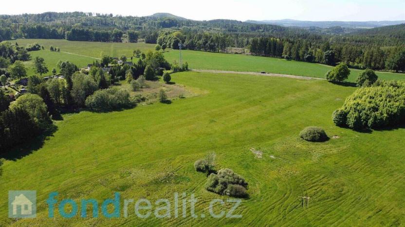 Prodej pole, Staré Křečany, 50580 m2