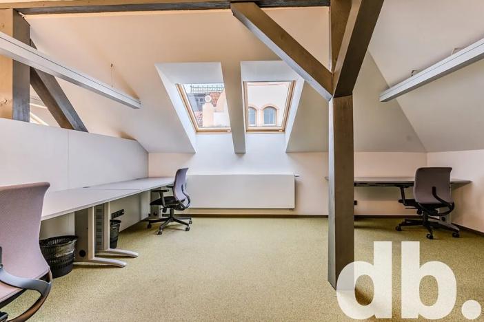 Pronájem kanceláře, Cheb, 26. dubna, 190 m2