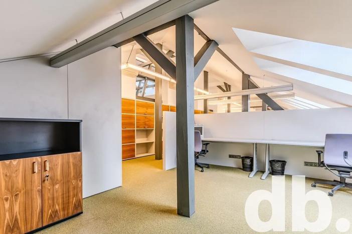 Pronájem kanceláře, Cheb, 26. dubna, 190 m2