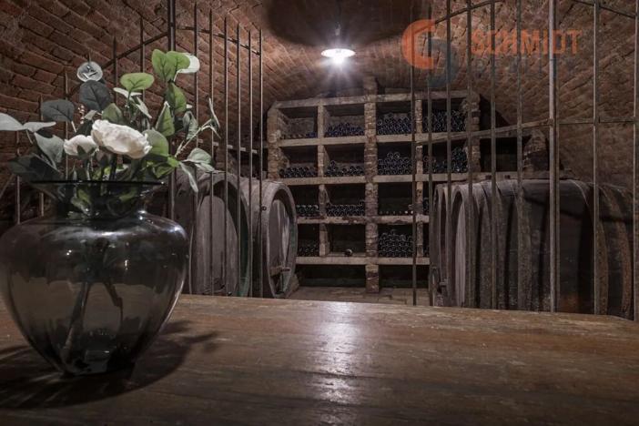 Prodej rodinného domu, Perná, 300 m2