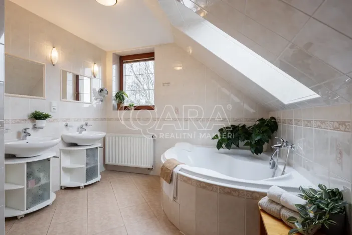 Prodej rodinného domu, Praha - Uhříněves, Jana Srba, 223 m2