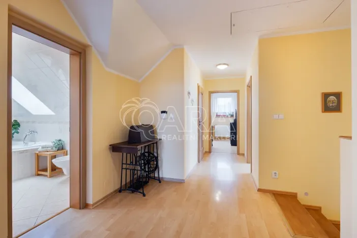 Prodej rodinného domu, Praha - Uhříněves, Jana Srba, 223 m2