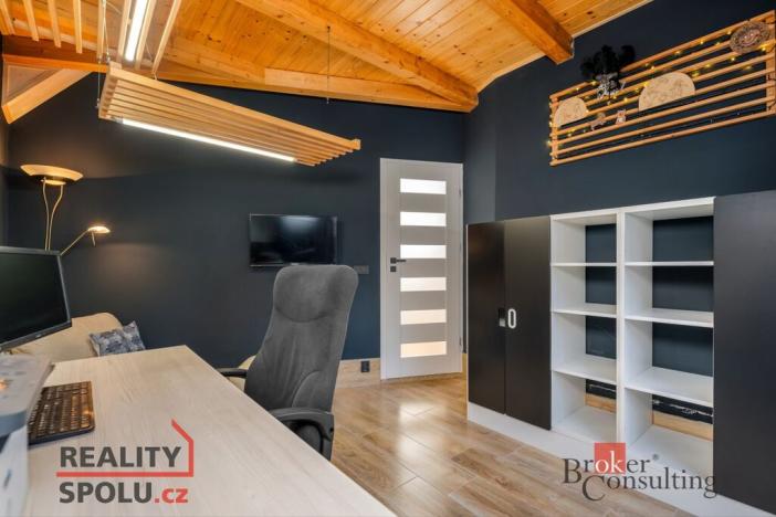 Prodej rodinného domu, Zlatá Olešnice, 200 m2