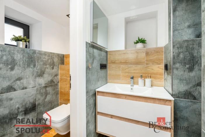 Prodej rodinného domu, Zlatá Olešnice, 200 m2