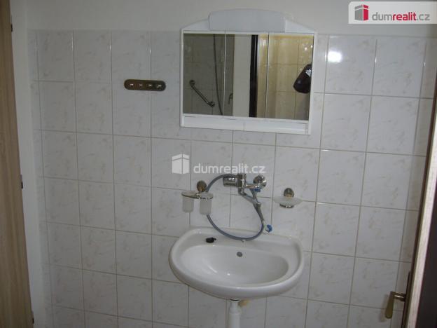 Pronájem bytu 1+kk, Děčín - Děčín III-Staré Město, Litoměřická, 35 m2