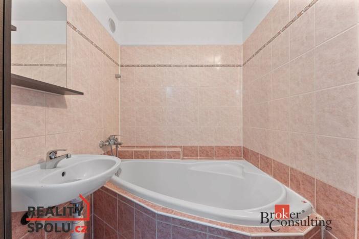 Prodej bytu 3+1, Chrudim - Chrudim IV, Hradištní, 79 m2