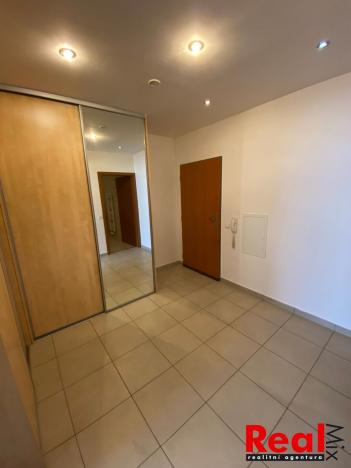 Pronájem bytu 2+kk, Brno - Královo Pole, Purkyňova, 66 m2