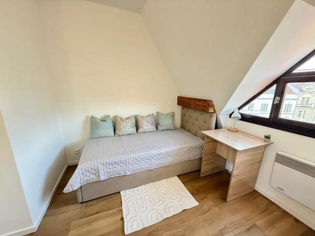 Prodej ubytování, Praha - Vršovice, Žitomírská, 92 m2