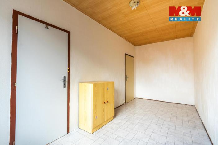 Prodej bytu 2+1, Orlová - Lutyně, Karla Dvořáčka, 43 m2