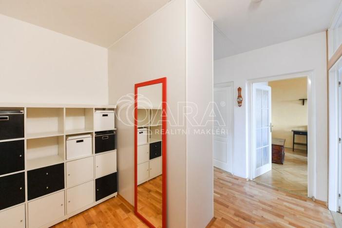 Pronájem bytu 3+1, Praha - Hostivař, Bělinského, 84 m2