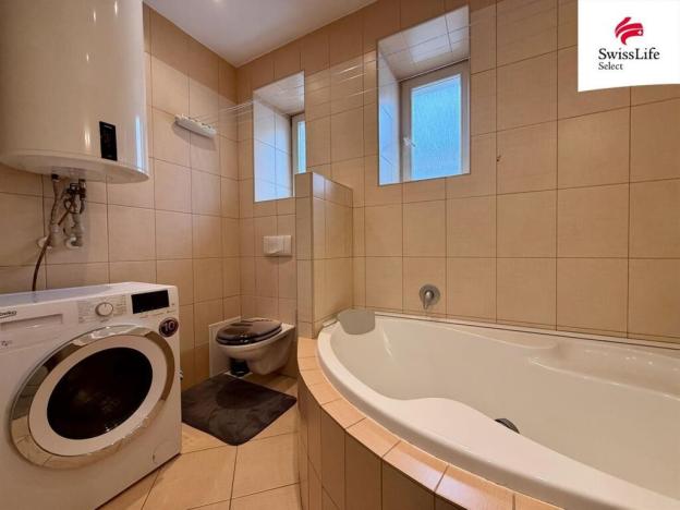 Pronájem bytu 1+kk, Trutnov, Krakonošovo náměstí, 35 m2