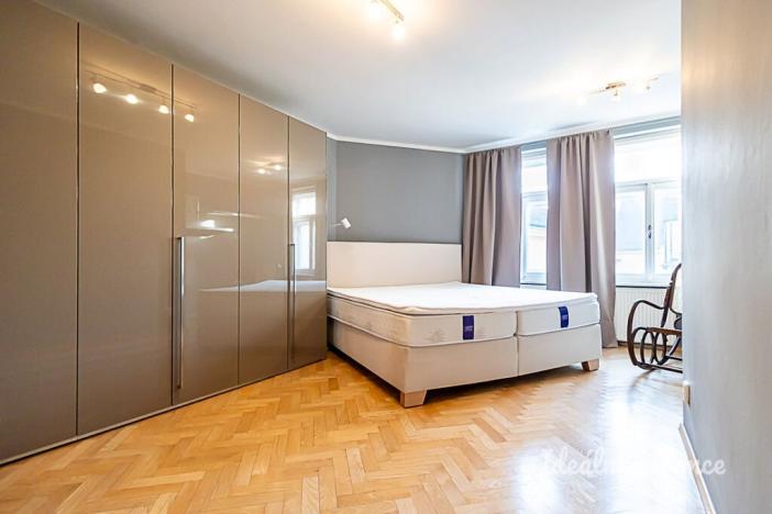 Pronájem bytu 3+kk, Praha - Staré Město, Valentinská, 114 m2