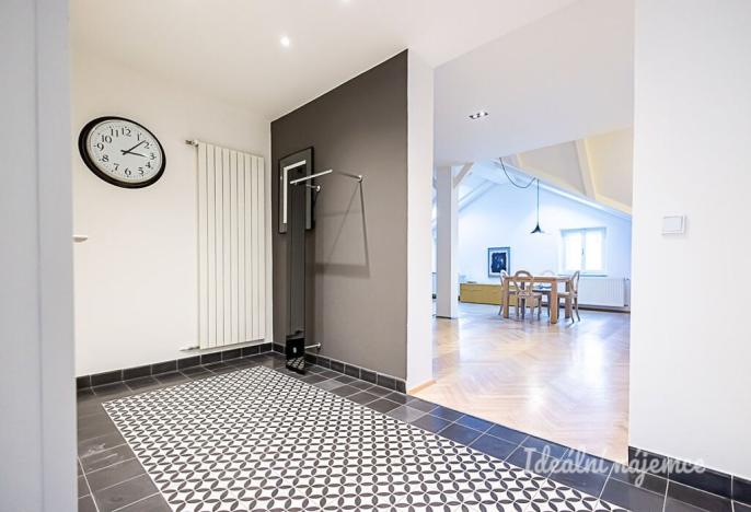 Pronájem bytu 3+kk, Praha - Staré Město, Valentinská, 114 m2