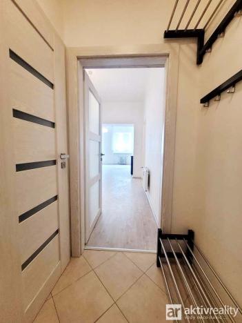 Pronájem bytu 3+1, Praha - Dejvice, Na Dionysce, 84 m2