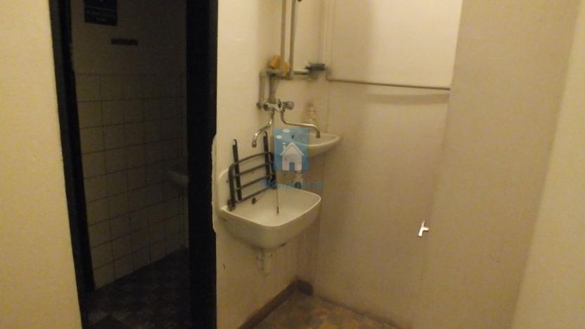 Pronájem obchodního prostoru, Plzeň, Karla Steinera, 18 m2