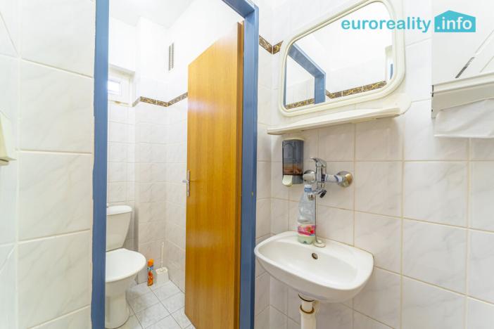 Pronájem kanceláře, Tachov, náměstí Republiky, 27 m2