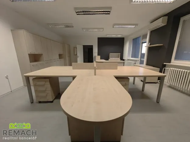 Pronájem kanceláře, Uherské Hradiště, Dlouhá, 65 m2