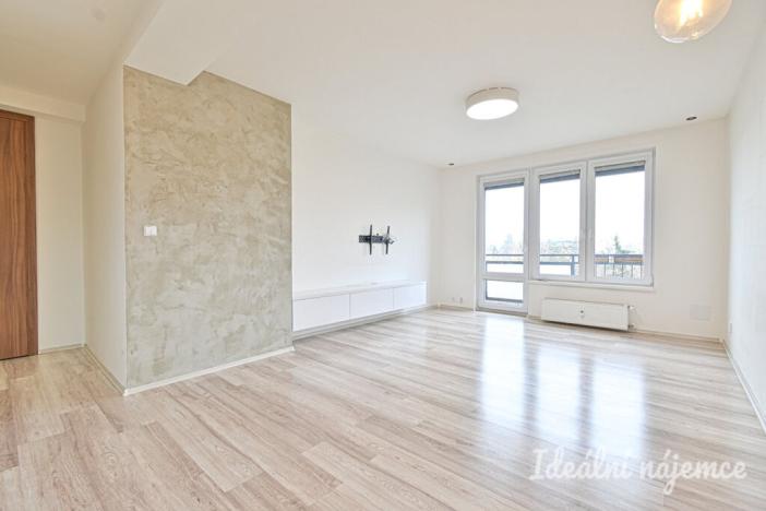 Pronájem bytu 2+kk, Brno, Kroftova, 63 m2