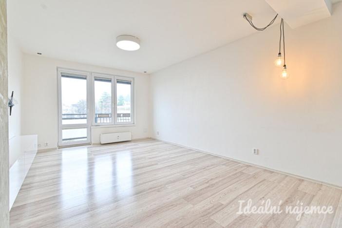 Pronájem bytu 2+kk, Brno, Kroftova, 63 m2