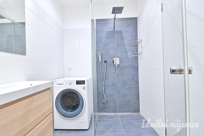 Pronájem bytu 2+kk, Brno, Kroftova, 63 m2