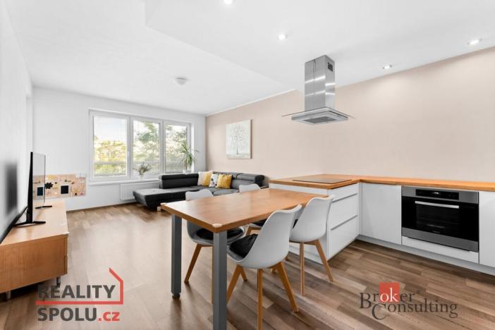 Pronájem bytu 2+kk, Pardubice - Trnová, Jana Hrubého, 56 m2