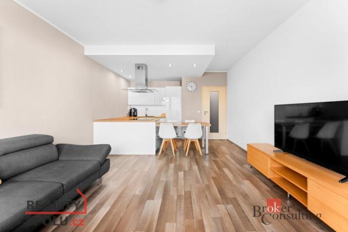 Pronájem bytu 2+kk, Pardubice - Trnová, Jana Hrubého, 56 m2