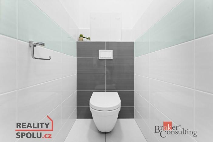 Pronájem bytu 2+kk, Pardubice - Trnová, Jana Hrubého, 56 m2