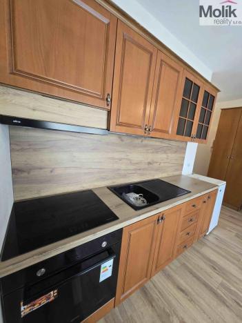 Prodej bytu 1+kk, Drač, 36 m2