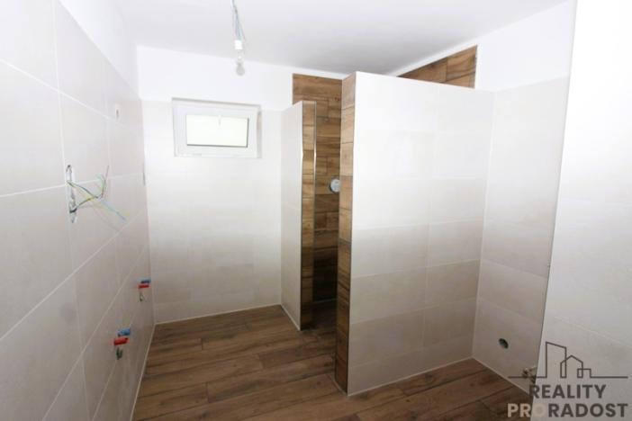 Prodej rodinného domu, Chvalovice, 213 m2