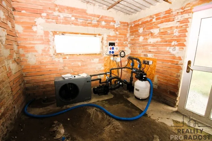 Prodej rodinného domu, Chvalovice, 213 m2