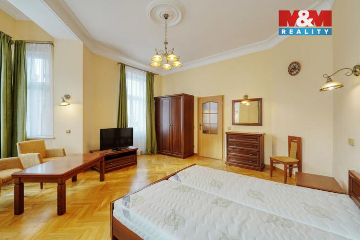 Prodej bytu 1+1, Karlovy Vary, Svahová, 50 m2