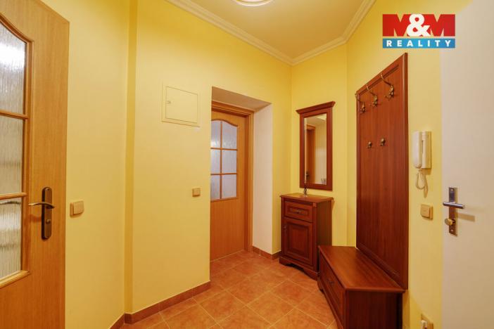 Prodej bytu 1+1, Karlovy Vary, Svahová, 50 m2