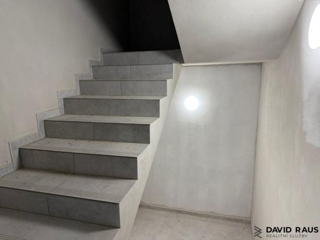 Prodej bytu 4+kk, Šlapanice, Těsnohlídkova, 105 m2